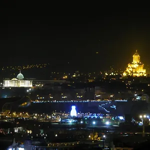 At Gomi 19 Hotel Tbilisi